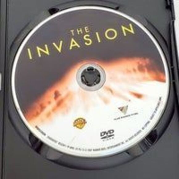The Invasion (2007 Film) Sci-fi/Thriller Movie [DVD,  WS] - Picture 2 of 3
